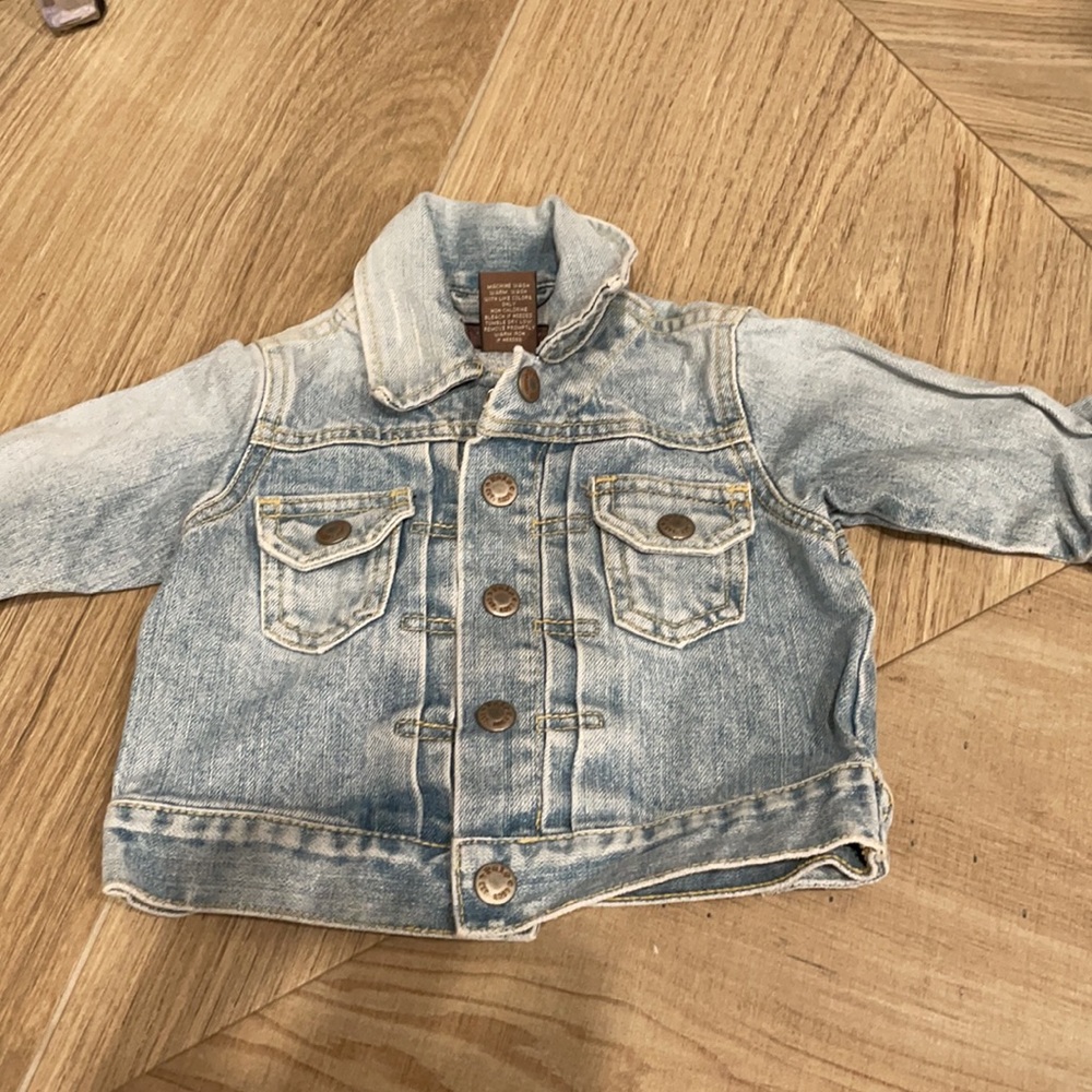 Denim jacket - Picture 2 of 4